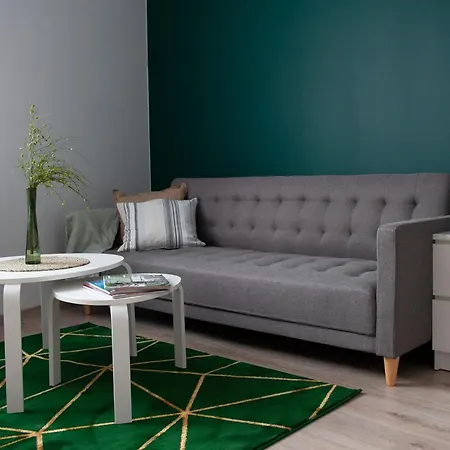 Emilia 2 Apartment *