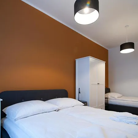 Emilia 2 Apartamento